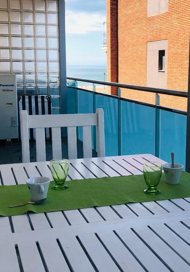 Lets Holidays New Flat Beachfront In *